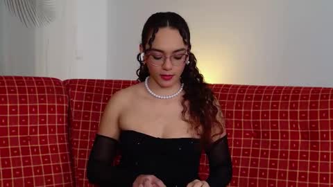 Tay Tay online show from 01.10.26