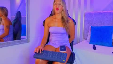 tayra online show from 05.21.26