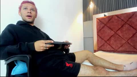 Tayson online show from 12.22.25