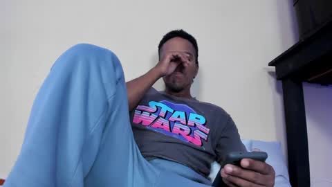 Snapshot of taysonysasha chatting on 04.26.26 ask for cum online show from 04.26.26
