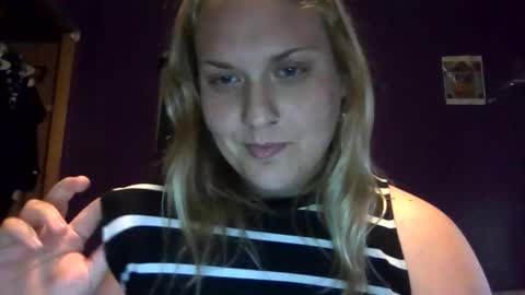Snapshot of taytortotzz chatting on 05.21.26 taytortotzz online show from 05.21.26