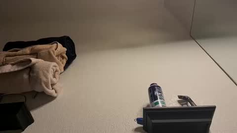 Luis online show from 10.14.25