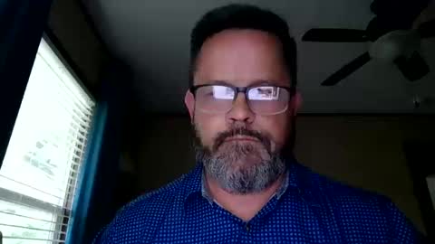 Snapshot of tdhawk87 chatting on 04.30.26 tdhawk87 online show from 04.30.26