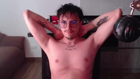 Teo independent model online show from 01.06.26