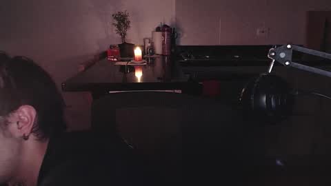 Teo independent model online show from 02.03.26