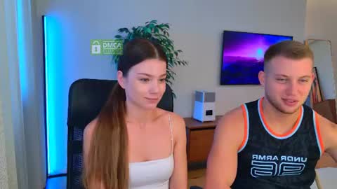 Snapshot of team2fit chatting on 06.23.26 team2fit online show from 06.23.26