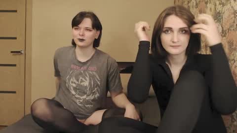 Snapshot of tearjuly chatting on 05.11.26 July online show from 05.11.26
