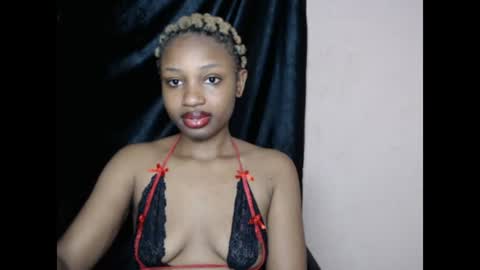 Snapshot of teasexkitty chatting on 07.25.26 teasexkitty online show from 07.25.26