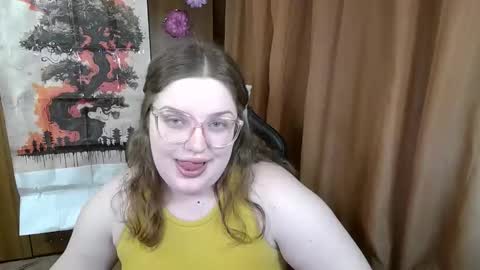 Snapshot of teasing_dora chatting on 04.26.26 Teasing Dora online show from 04.26.26