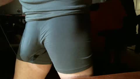 Snapshot of techloot chatting on 11.07.25 techloot online show from 11.07.25