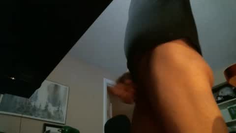 Snapshot of techloot chatting on 11.20.25 techloot online show from 11.20.25