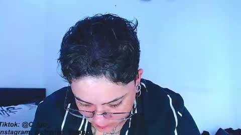 Charlee He online show from 03.12.25