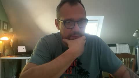Snapshot of technoboy1975007 chatting on 05.20.26 technoboy1975007 online show from 05.20.26