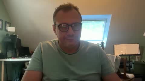 Snapshot of technoboy1975007 chatting on 06.01.26 technoboy1975007 online show from 06.01.26