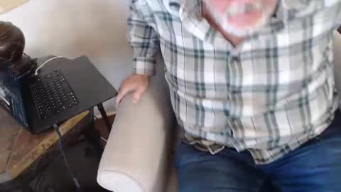 Teddy Bare online show from 12.05.24