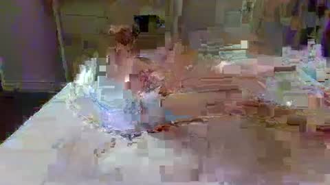 Straight8curious online show from 01.17.25