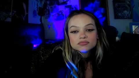 Teddy Sky online show from 09.28.25