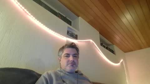 Peter online show from 02.08.25