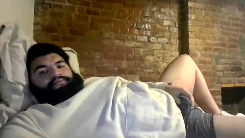 Snapshot of teethirstrap chatting on 12.15.25 teethirstrap online show from 12.15.25