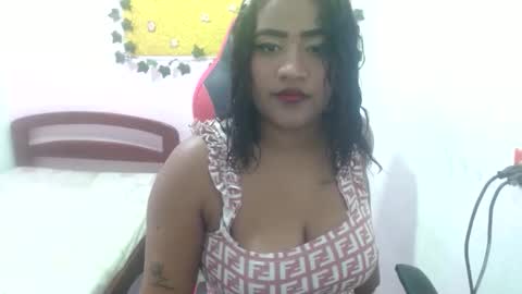 teffy latina04 online show from 10.24.25