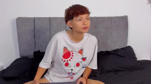 Snapshot of tefi_meow_ chatting on 02.27.26 Estefani online show from 02.27.26