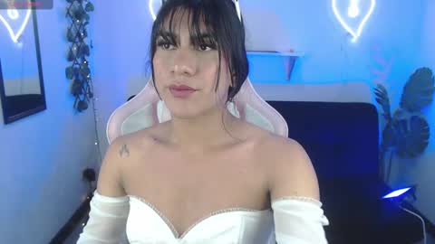 Snapshot of tefy_bratz chatting on 03.11.25 tefy_bratz online show from 03.11.25