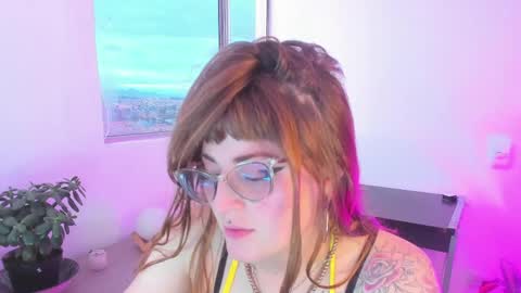 Snapshot of tekila__ chatting on 04.11.26 tekila__ online show from 04.11.26