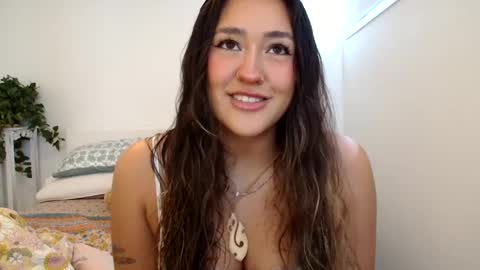 Snapshot of teleaevansss chatting on 12.12.24 Telea Evans online show from 12.12.24