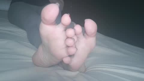 Viv West online show from 02.14.25