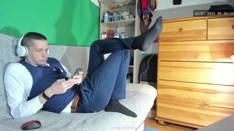 Virg Lszl online show from 02.24.25