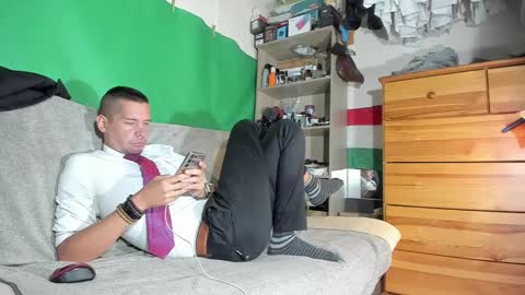 Virg Lszl online show from 10.05.25