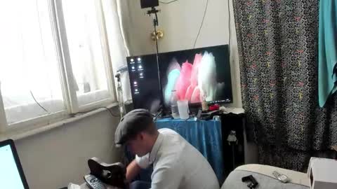 Virg Lszl online show from 11.11.25