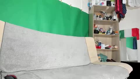 Virg Lszl online show from 11.15.25