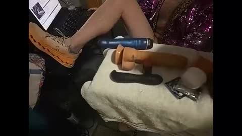 tellmewhattodo420USA online show from 04.19.26