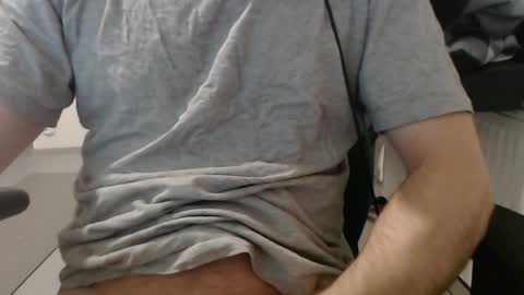 Snapshot of temeteus chatting on 01.02.25 Temeteus online show from 01.02.25