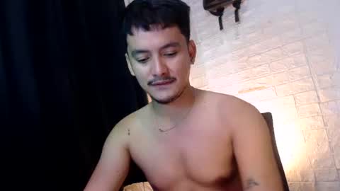 Snapshot of tempting_jon chatting on 11.03.25 tempting_jon online show from 11.03.25