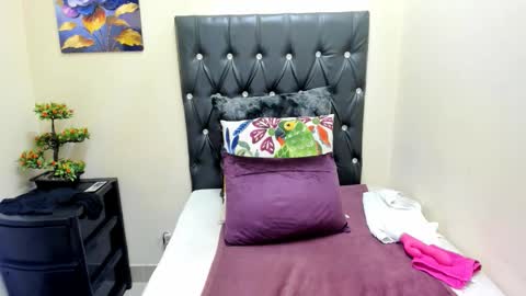 temptressqeen online show from 09.10.25