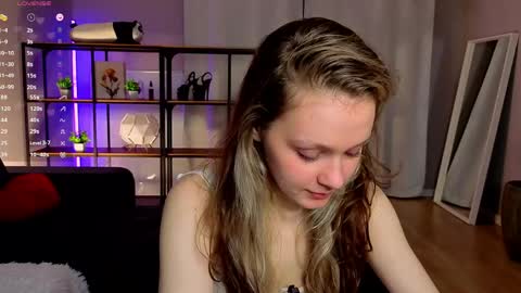Snapshot of tender__beauty chatting on 04.26.26 Hey Im Aneta online show from 04.26.26