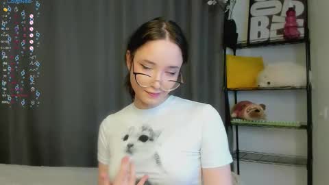 Snapshot of tendermuse chatting on 10.15.25 Call me Lora online show from 10.15.25
