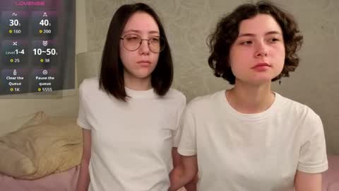 Snapshot of tenishal0ve chatting on 05.19.26 Wanessa online show from 05.19.26