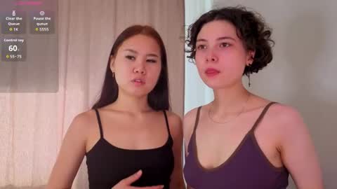 Snapshot of tenishal0ve chatting on 06.28.26 Wanessa online show from 06.28.26