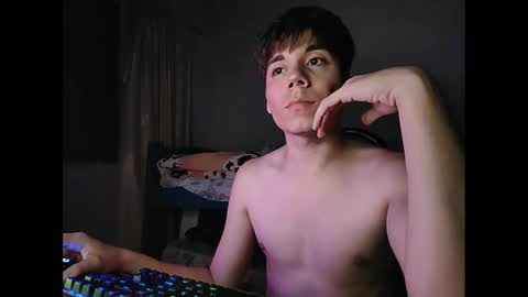 Snapshot of tenshi747 chatting on 02.21.25 tenshi747 online show from 02.21.25