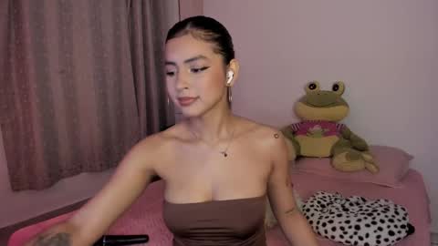 Leah online show from 10.27.25