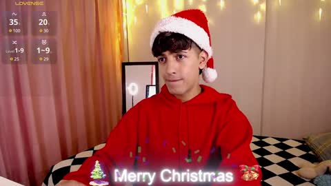 teo brown Independent model online show from 12.24.24