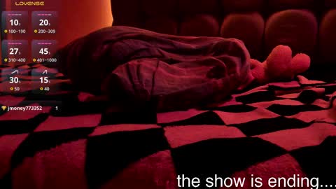 teo brown Independent model online show from 02.19.25