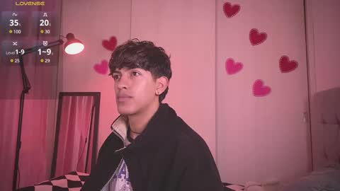 teo brown Independent model online show from 03.10.25