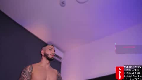 Teo Ferrer online show from 10.21.25