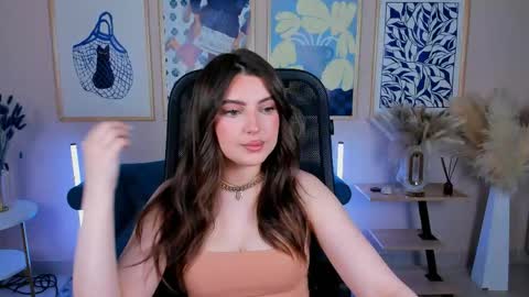 Snapshot of teonatate chatting on 05.17.26 teona online show from 05.17.26