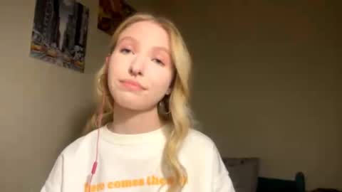 Snapshot of tequilaschlabach chatting on 10.06.25 Im Olivia online show from 10.06.25