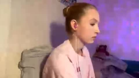 Snapshot of tequilaschlabach chatting on 10.10.25 Im Olivia online show from 10.10.25
